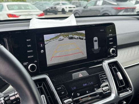 Used 2023 Kia Sorento SX image 26