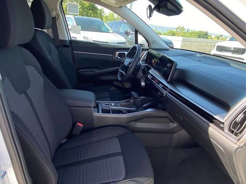New 2026 Kia Sorento LX FWD image 26