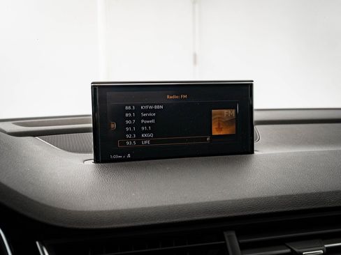 Used 2018 Audi Q7 3.0T Prestige w/ Prestige Package image 35