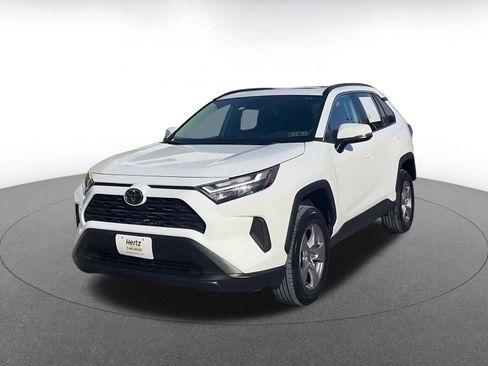 Used 2025 Toyota RAV4 XLE image 7