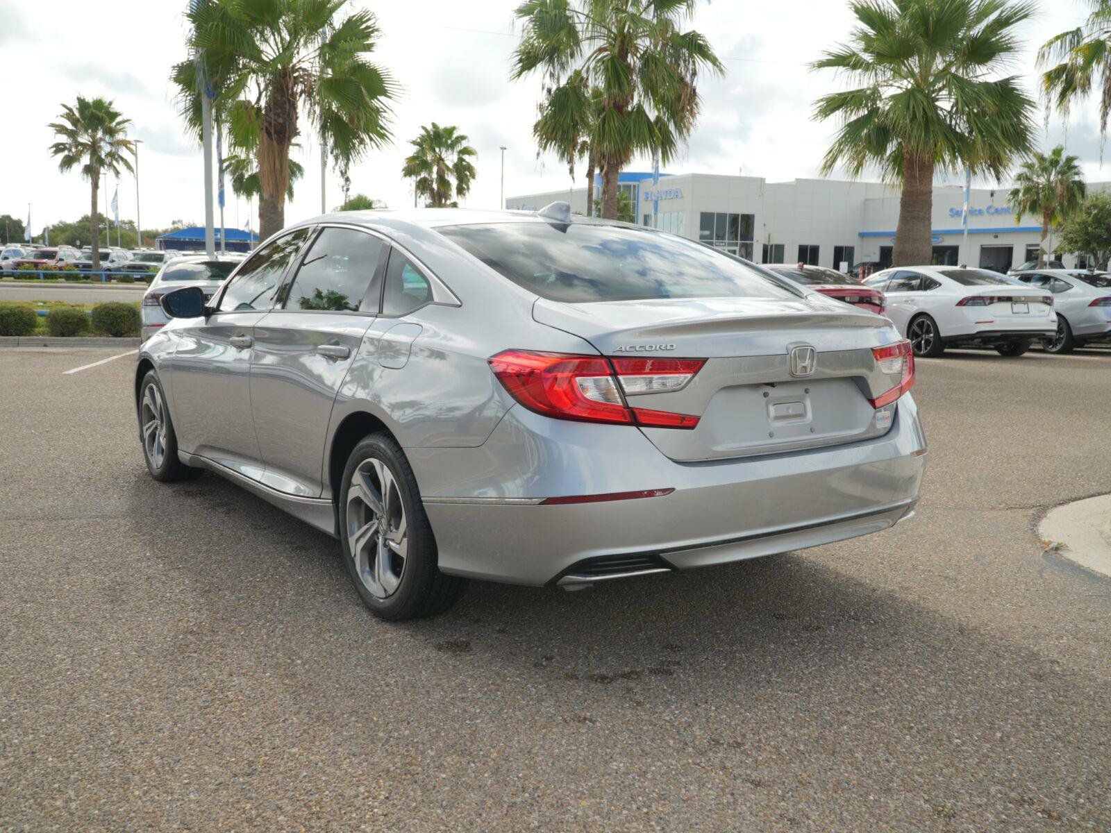 Used 2020 Honda Accord EX image 7