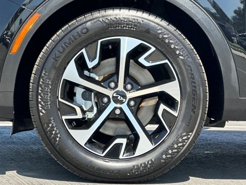 Used 2023 Kia Sportage EX FWD image 26