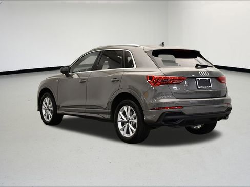 New 2025 Audi Q3 2.0T Premium image 3