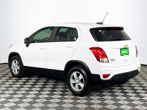 Used 2020 Chevrolet Trax LS FWD image 6