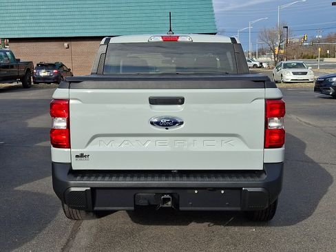 Certified 2022 Ford Maverick XLT image 5