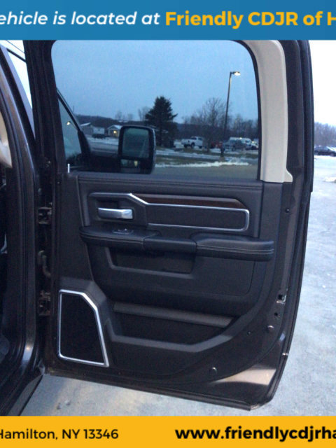 Used 2024 RAM 3500 Laramie AWD/4WD image 22