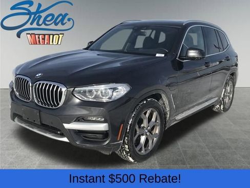 Used 2021 BMW X3 xDrive30e image 1