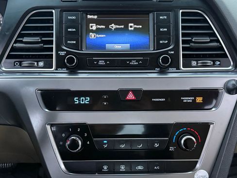 Used 2015 Hyundai Sonata SE w/ Option Group 09 image 25