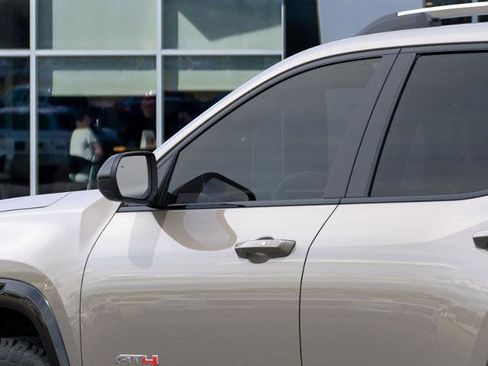 New 2026 GMC Terrain AT4 image 28