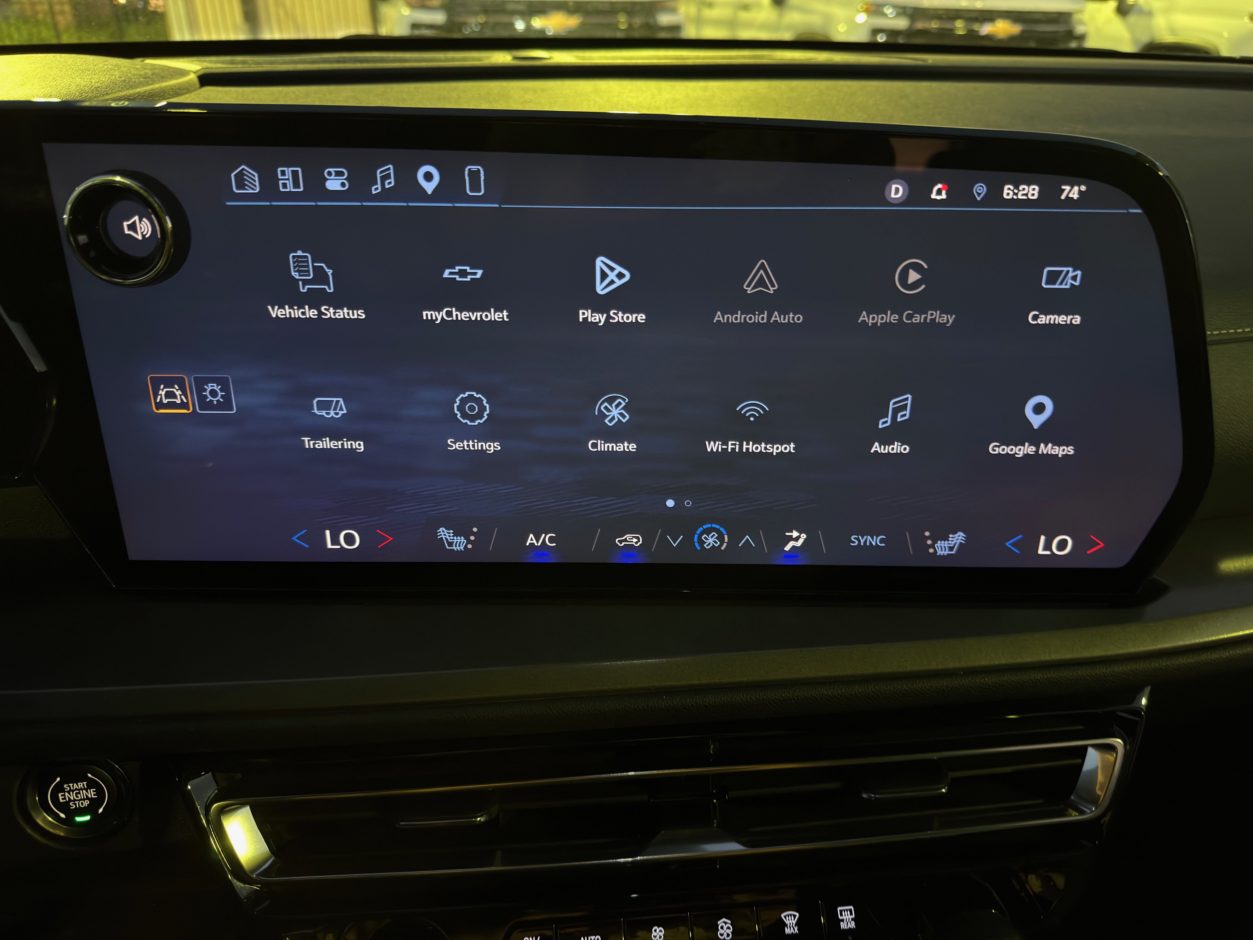 Used 2026 Chevrolet Traverse LT FWD image 31