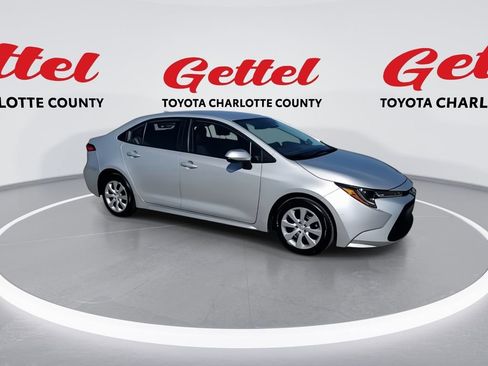 Certified 2024 Toyota Corolla LE image 2