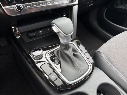 New 2026 Kia Seltos S FWD image 15