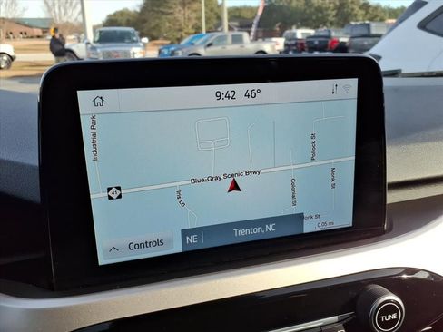 Used 2020 Ford Escape SEL image 24