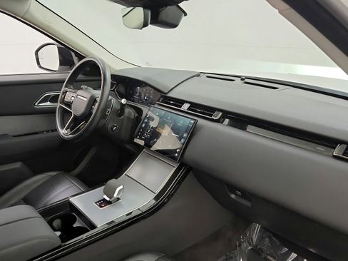 Used 2024 Land Rover Range Rover Velar S AWD/4WD image 33