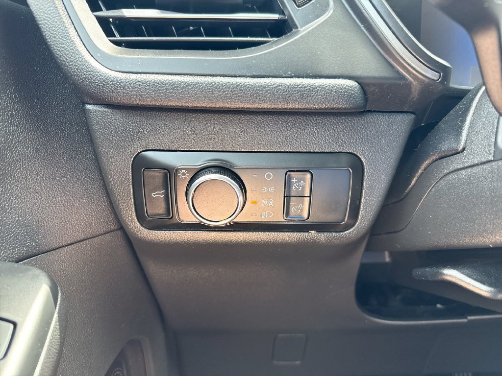 Used 2023 Ford Escape Active w/ Tech Pack #1 FWD image 19