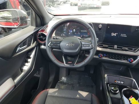 Used 2025 Chevrolet Equinox RS w/ Convenience Package III FWD image 12