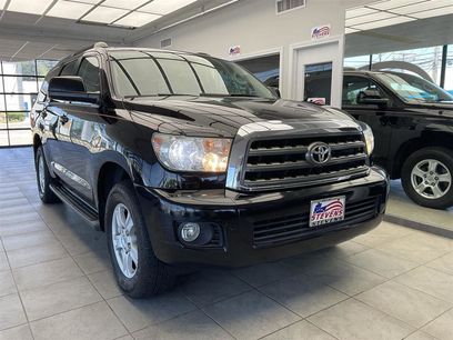Used 2016 Toyota Sequoia SR5 w/ Premium Package