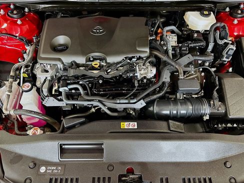 Used 2025 Toyota Camry SE w/ Multimedia Upgrade Package FWD image 27