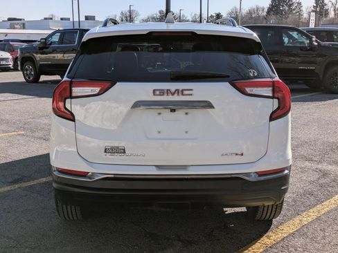 Used 2023 GMC Terrain AT4 image 6