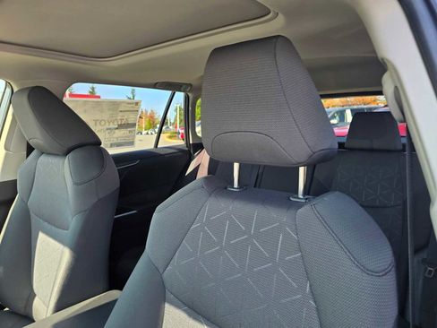 Certified 2025 Toyota RAV4 XLE w/ Convenience Package image 23