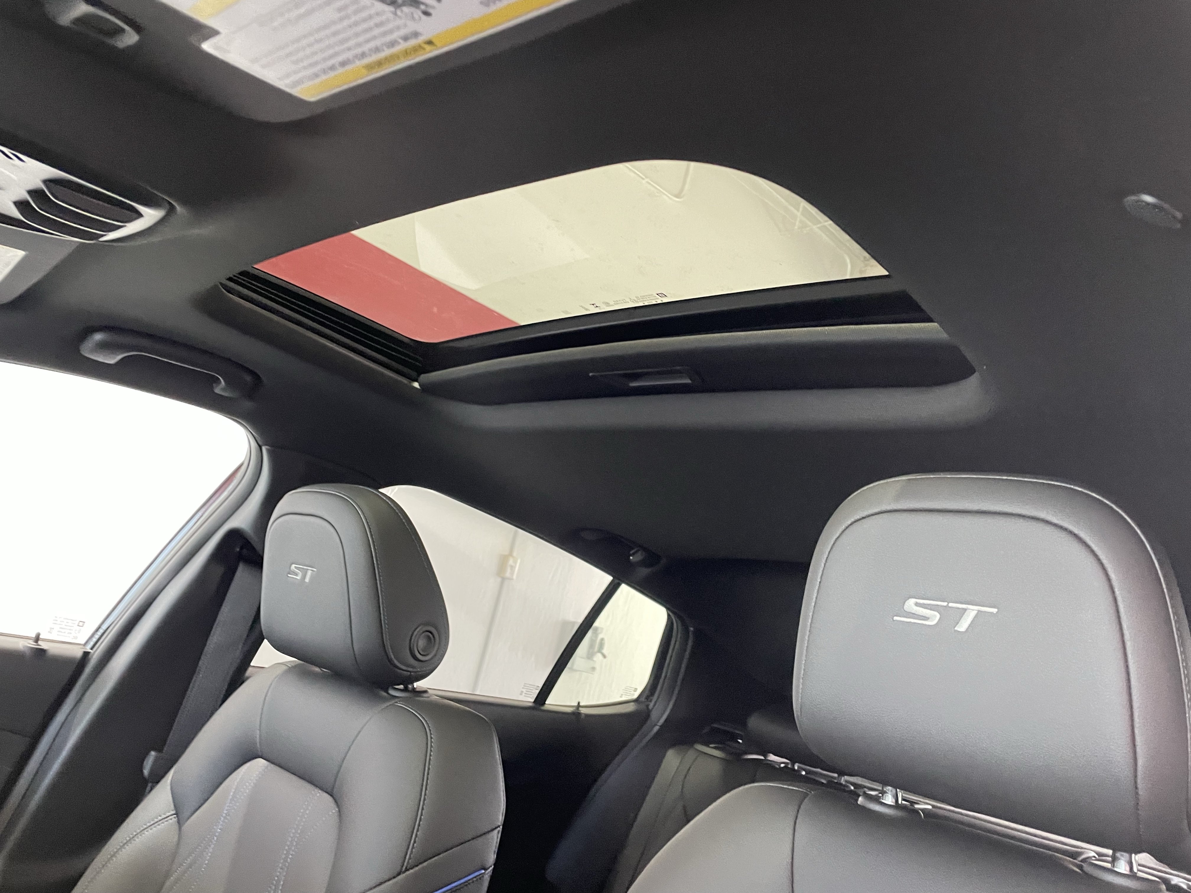 New 2026 Buick Envista Sport Touring w/ Convenience I Package FWD image 16