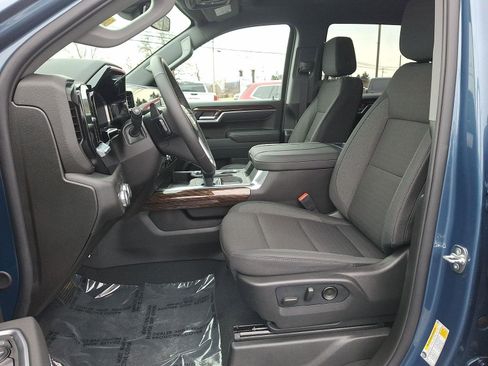 New 2026 GMC Sierra 1500 Elevation w/ Preferred Package image 7