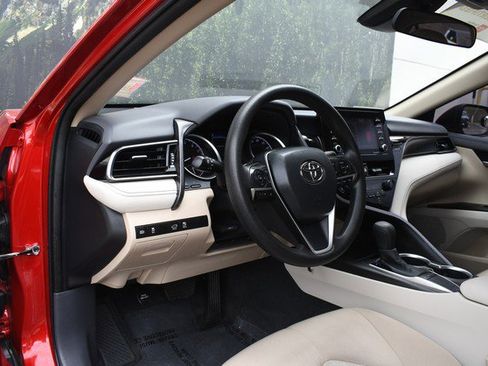Certified 2023 Toyota Camry LE FWD image 14