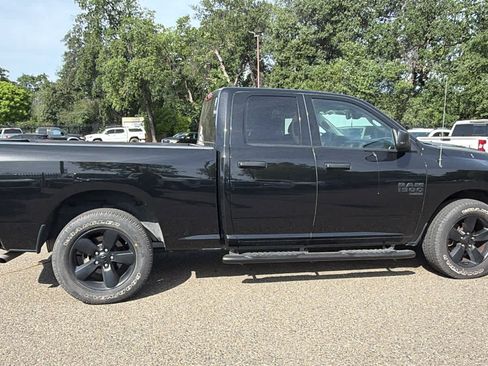 Used 2022 RAM 1500 Tradesman w/ Electronics Convenience Group RWD image 4