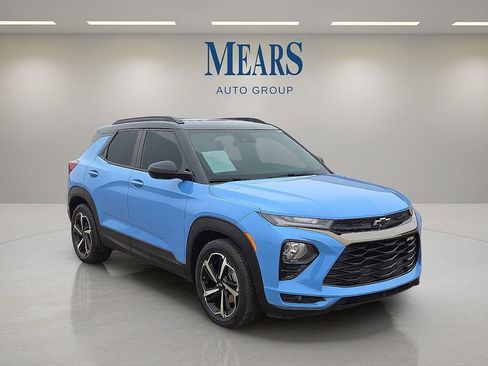 Used 2023 Chevrolet TrailBlazer RS w/ Sun and Liftgate Package image 7