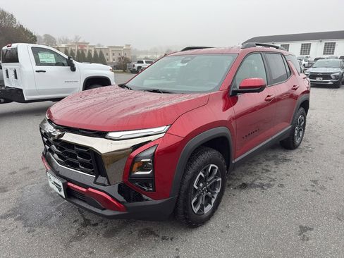 New 2026 Chevrolet Equinox ACTIV w/ Convenience Package III image 2