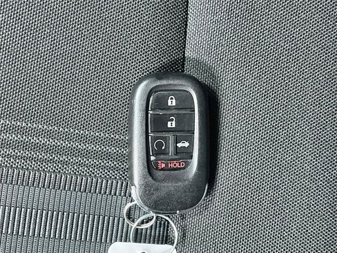 Certified 2025 Honda Civic Sport image 31
