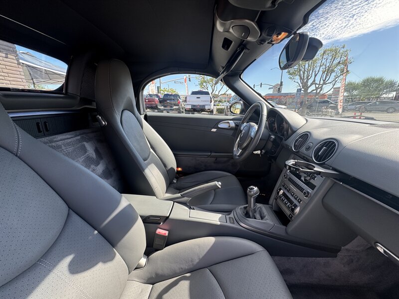 Used 2008 Porsche Boxster RWD image 35