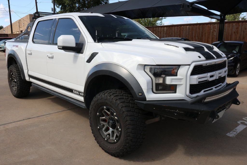 Used 2018 Ford F150 Raptor w/ Equipment Group 802A Luxury AWD/4WD image 3