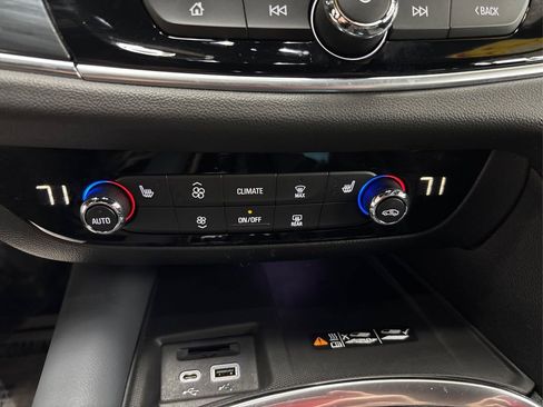 Used 2022 Buick Enclave Essence w/ Trailering Package, 5000 lbs. image 31