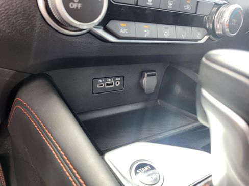 Used 2024 Nissan Altima 2.5 SR FWD image 23