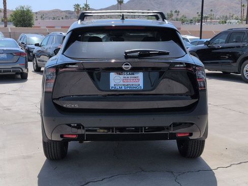 New 2026 Nissan Kicks SV w/ Charging Package FWD image 4