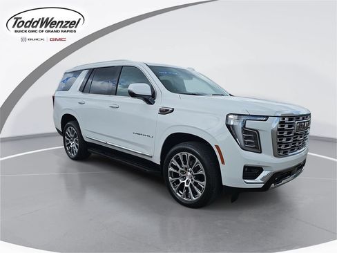 Certified 2025 GMC Yukon Denali AWD/4WD image 1