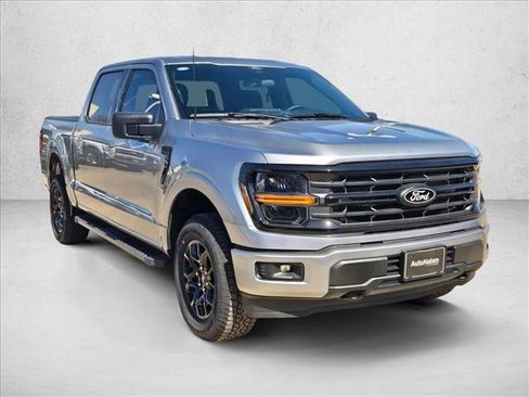 New 2026 Ford F150 XLT w/ XLT Black Appearance Package AWD/4WD image 7