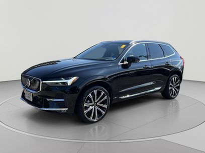 Used 2023 Volvo XC60 B5 Ultimate w/ Climate Package