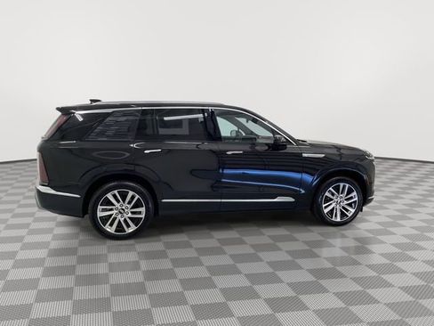 New 2026 Cadillac Vistiq Luxury w/ LPO, Floor Liner Package AWD/4WD image 13