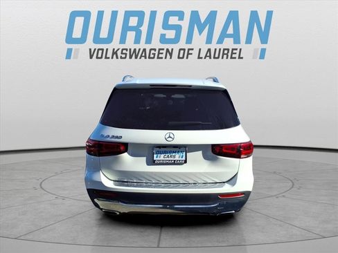 Used 2023 Mercedes-Benz GLB 250 image 3