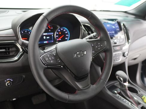 Used 2024 Chevrolet Equinox RS w/ RS Leather Package FWD image 19