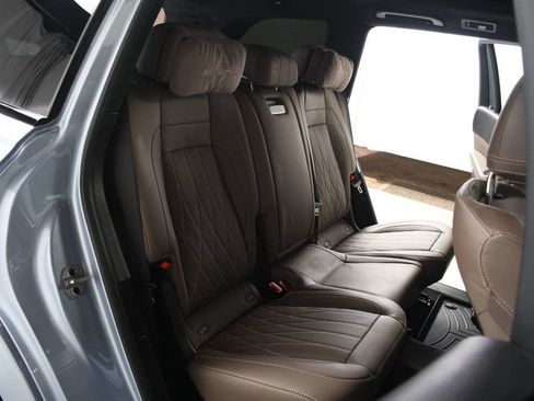 Used 2025 Mercedes-Benz GLS 63 AMG 4MATIC image 39