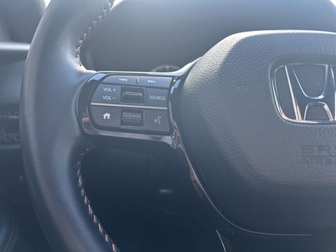 Certified 2025 Honda HR-V Sport image 18