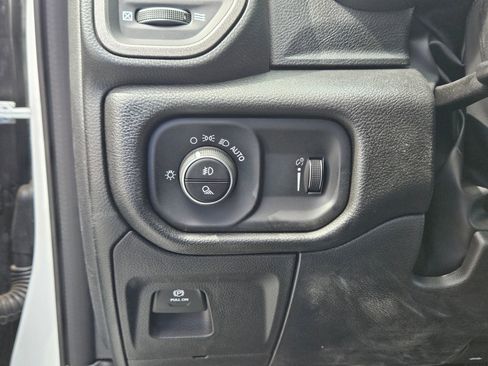 New 2026 RAM 1500 Express RWD image 17