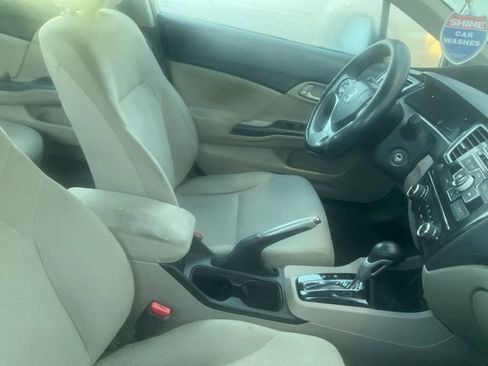 Used 2013 Honda Civic LX image 4