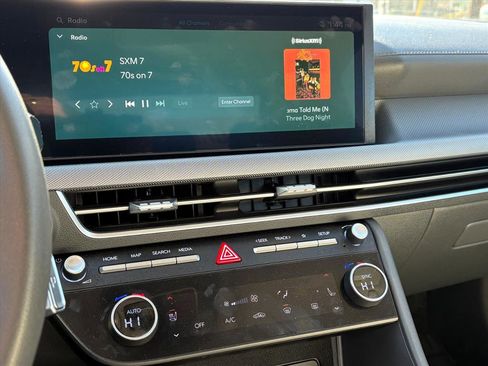 Certified 2024 Hyundai Sonata SEL image 11