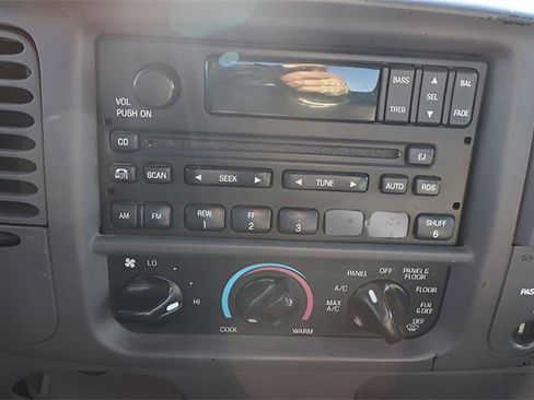 Used 2002 Ford F150 4x4 Regular Cab image 10