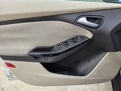 Used 2012 Ford Focus Electric Hatchback image 8