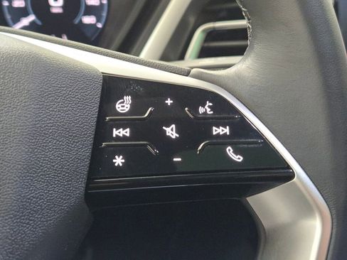 Used 2023 Audi Q4 e-tron Premium Plus image 33